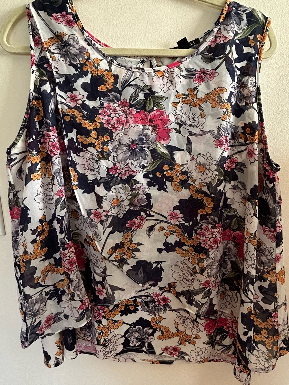 Roz & ALI Floral Sleeveless Blouse Size XL